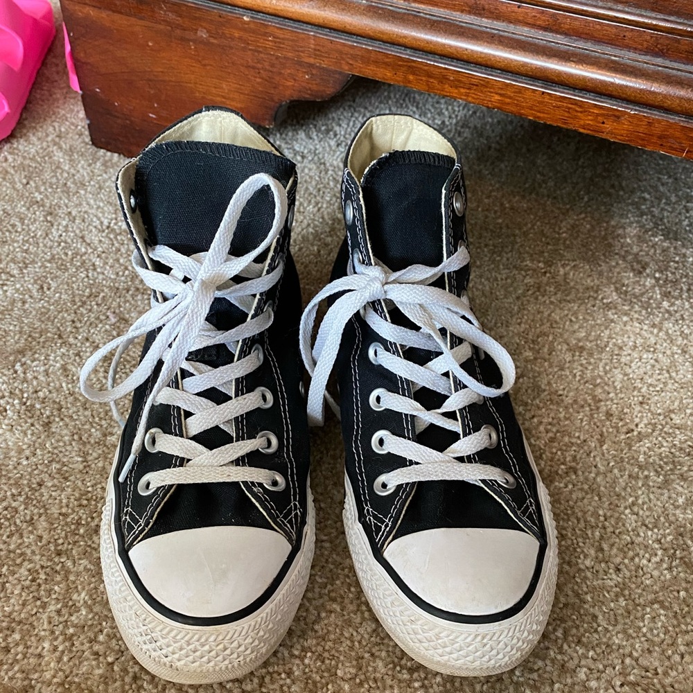 black high top converse